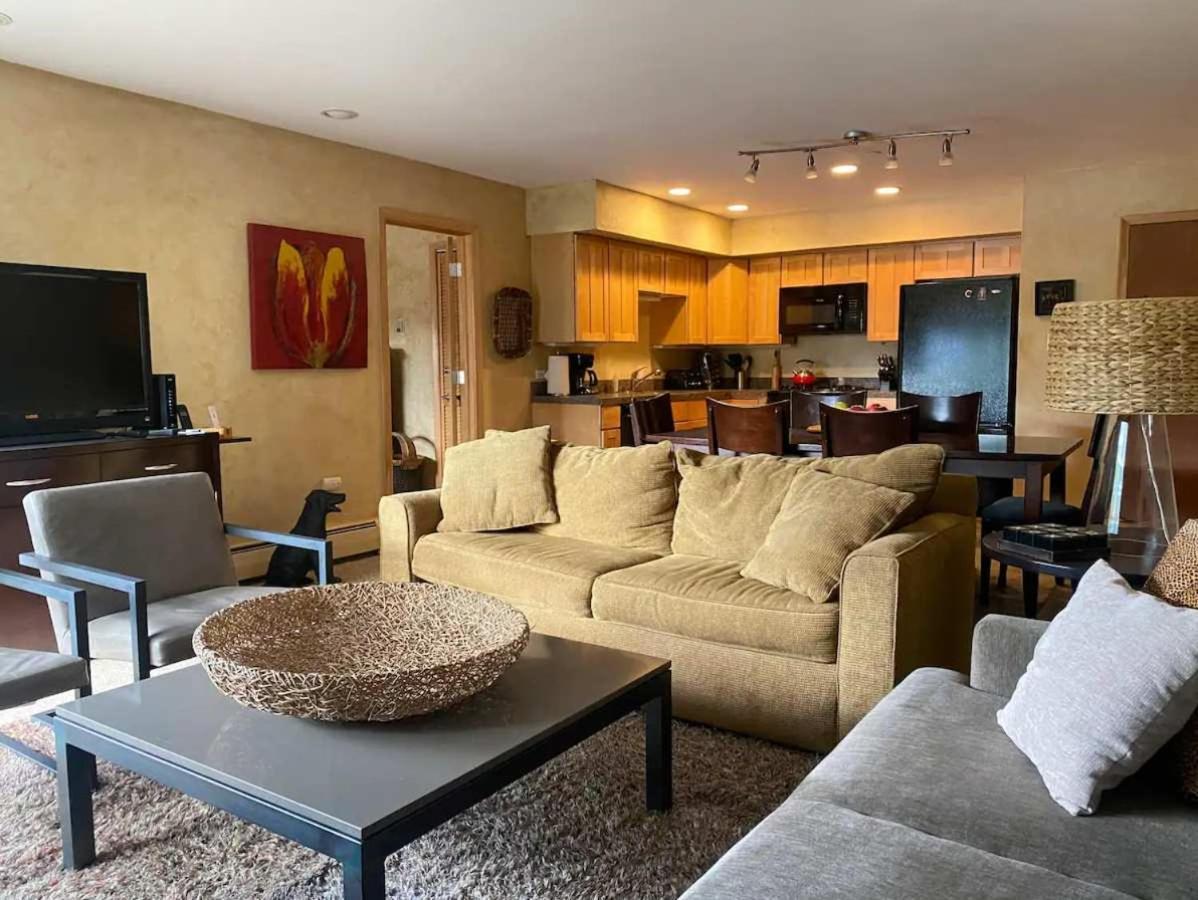 Best Location In The Heart Of Lions Head, Ski Lockers, Jacuzzi And Pool Vail Exterior photo